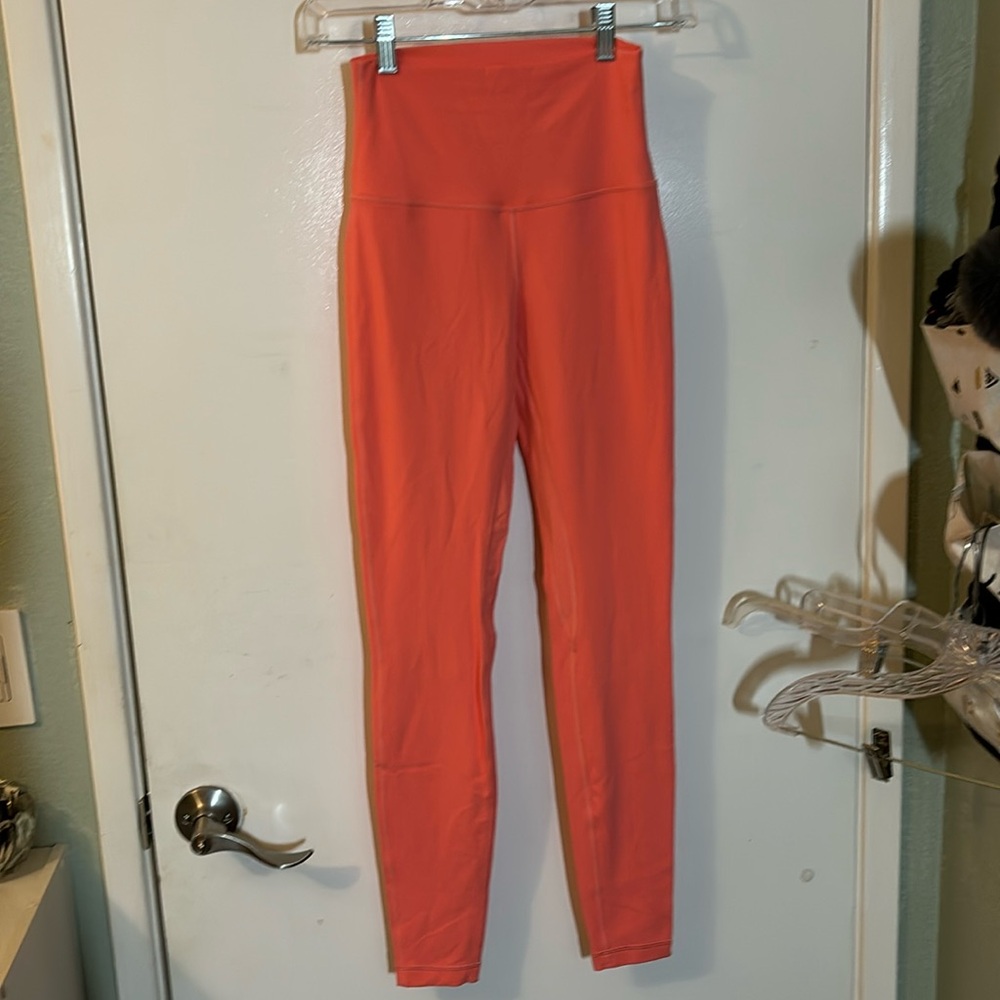 Lululemon leggings